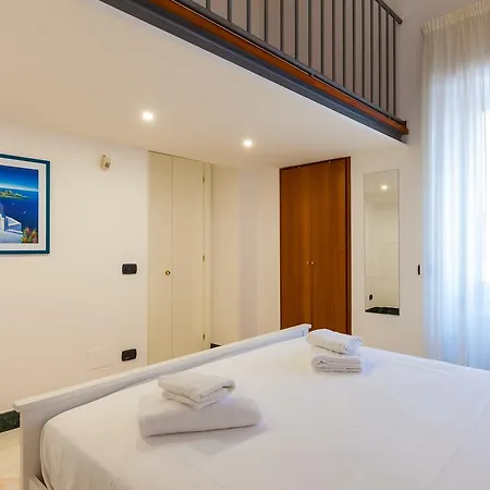 Apartment Gradoni - Panoramic Flat On The Steps By Napoliapartments