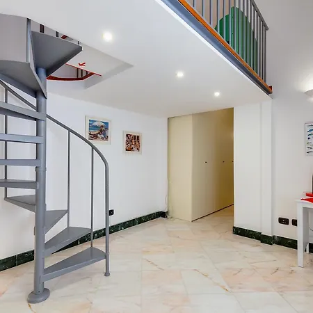 Gradoni - Panoramic Flat On The Steps By Napoliapartments *