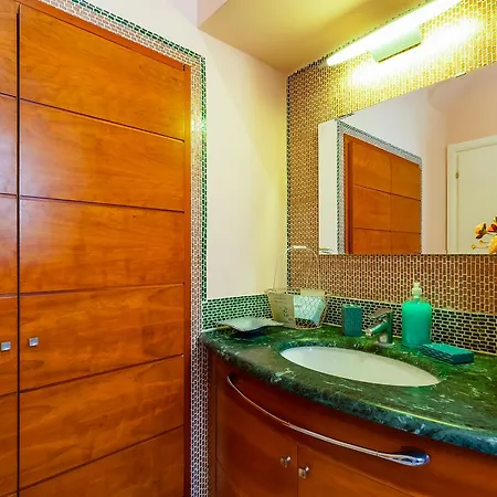 Gradoni - Panoramic Flat On The Steps By Napoliapartments